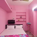 Lakshmi Homes Homestay-1