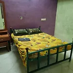Tpl Guest Houses