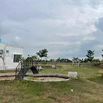 Raadha Logam