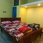 Deepajothi Rooms
