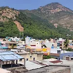 Sree Akshayam Rest House 2 Bhk