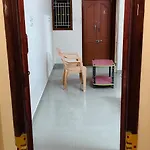 Sri Annai Home Stay III