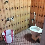 Aadhiran Home Stay