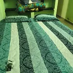 Aadhiran Home Stay