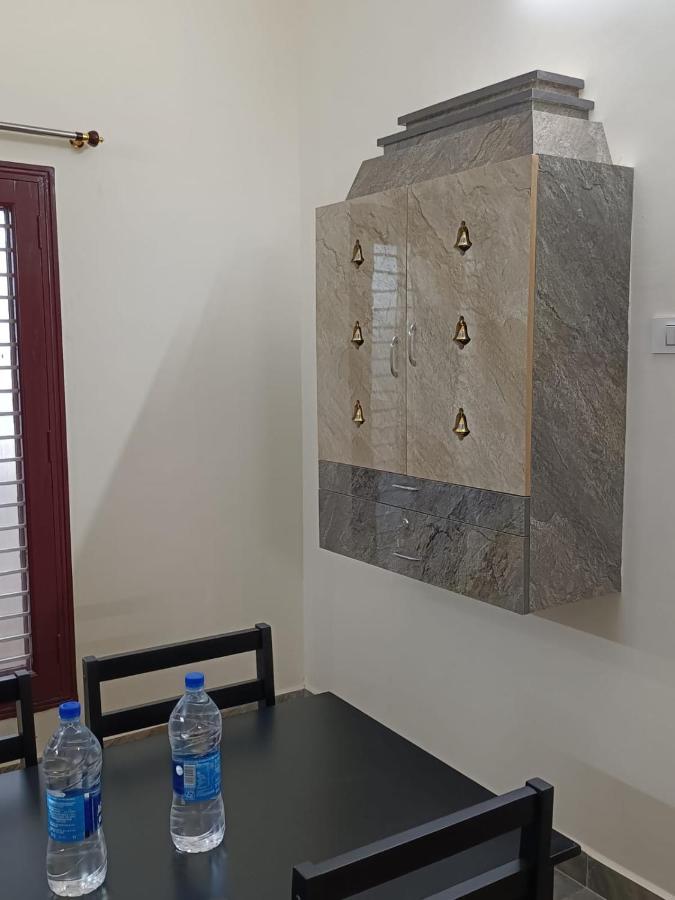 Doctor's Bed & Breakfast Tiruvannamalai