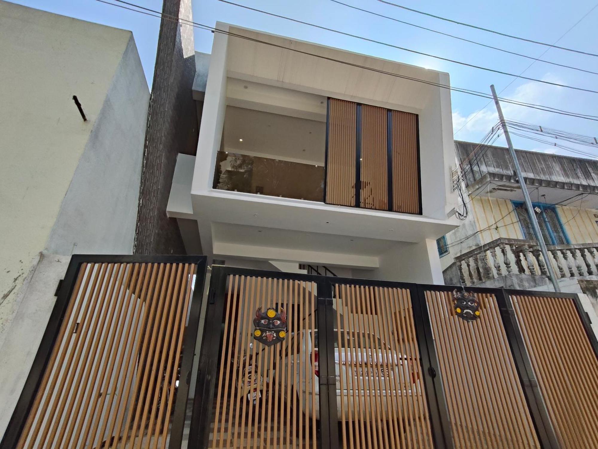 Nivas Hill View Apartment *
