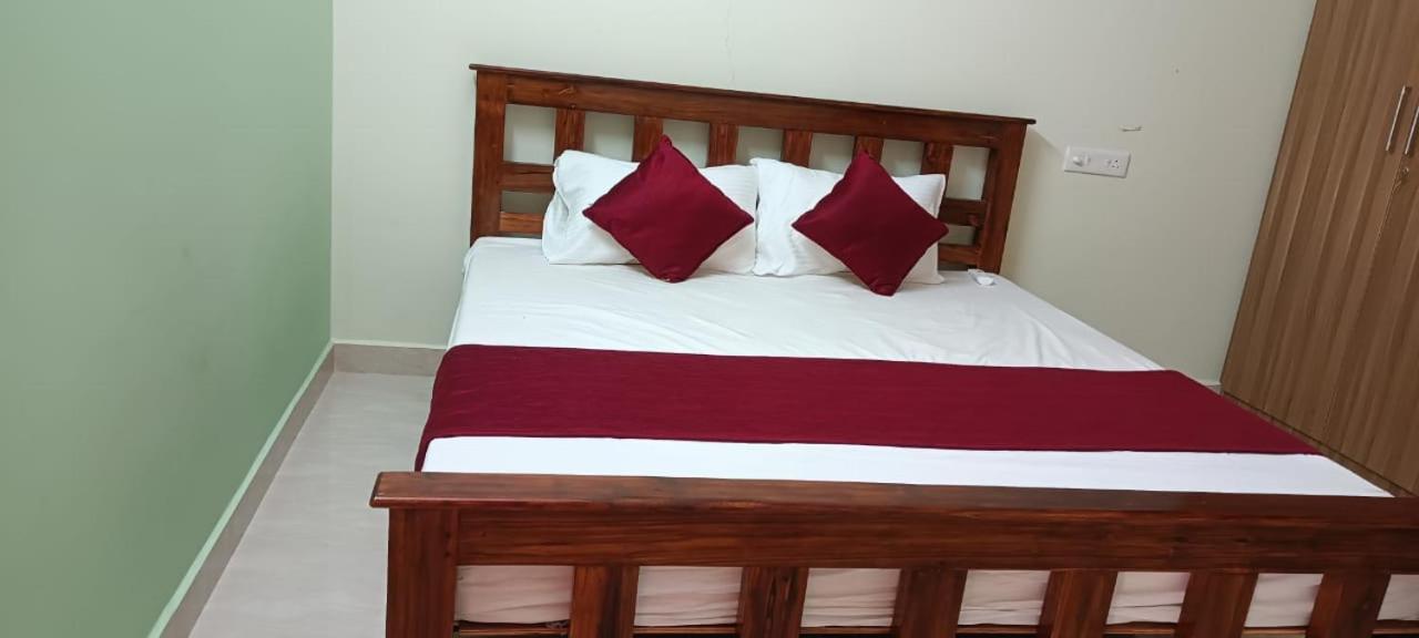 Athma Aruna Stayinn Tiurvannamalai Tiruvannamalai