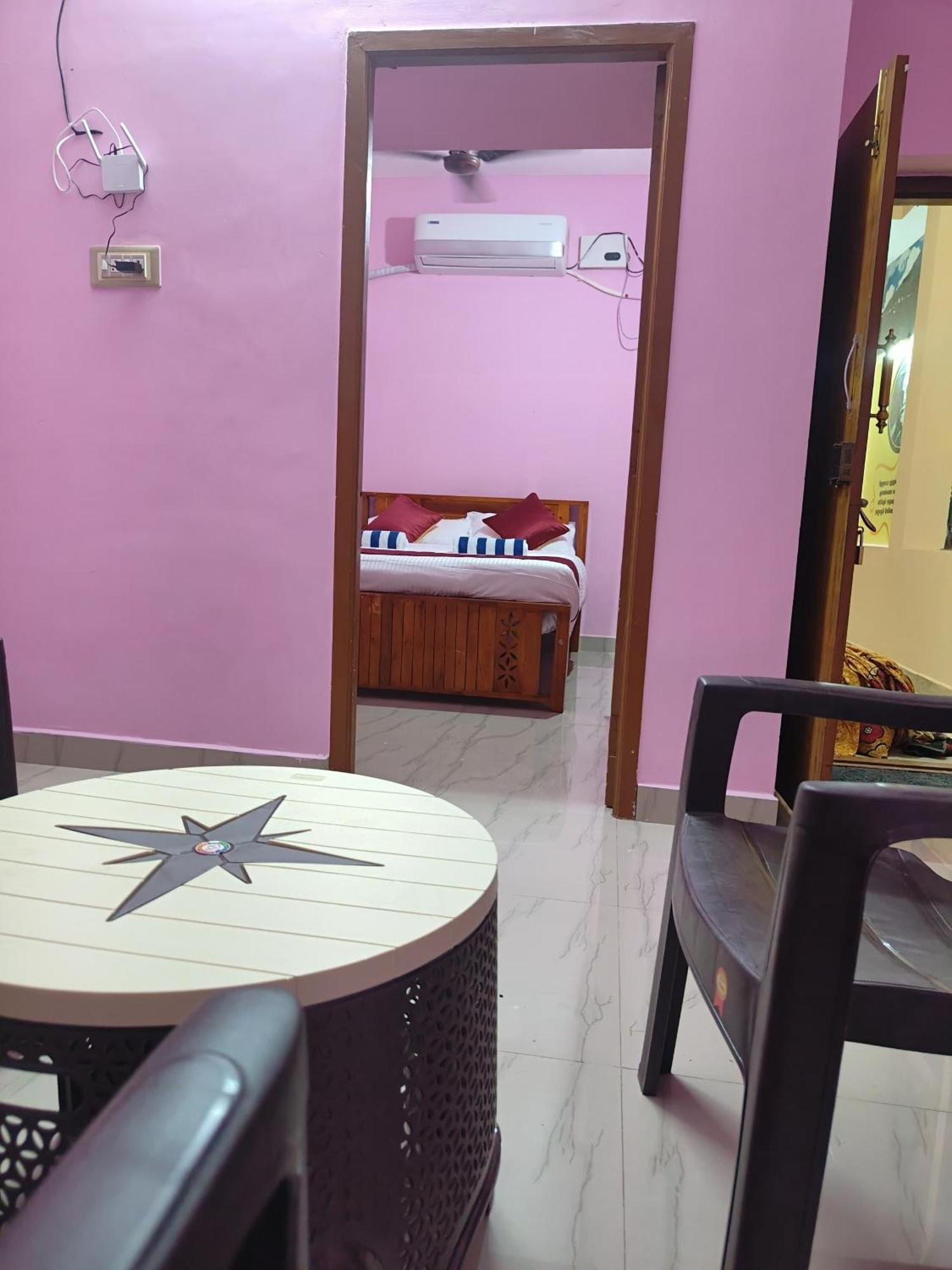 Homestay Sri Arunai &