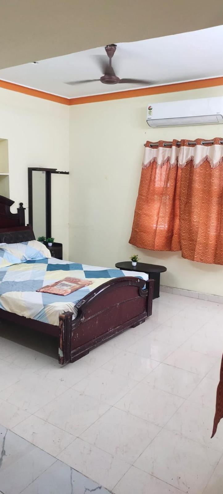 Subam House - Near Girivalam Path Guest house *