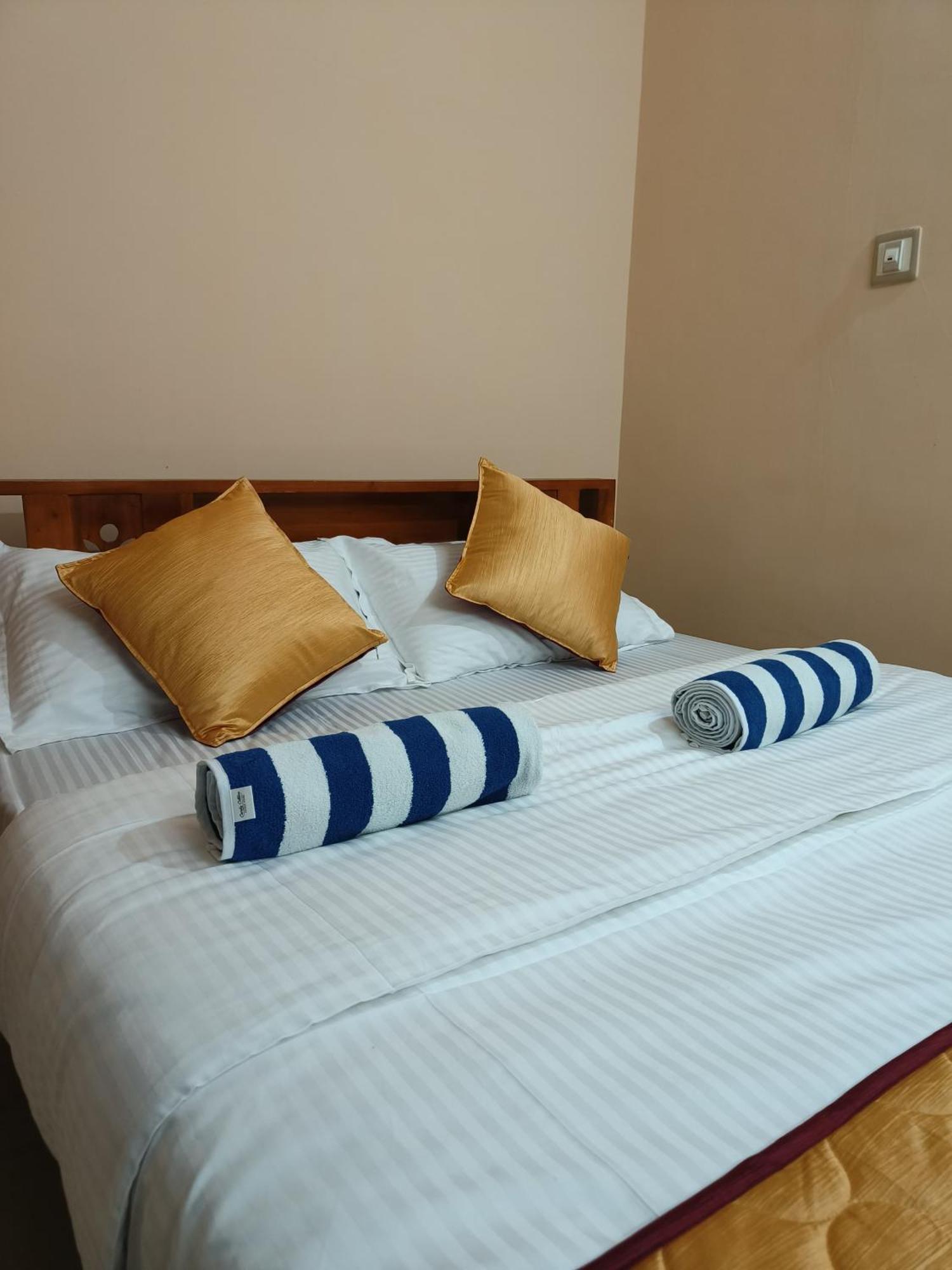 Sri Arunai & Homestay