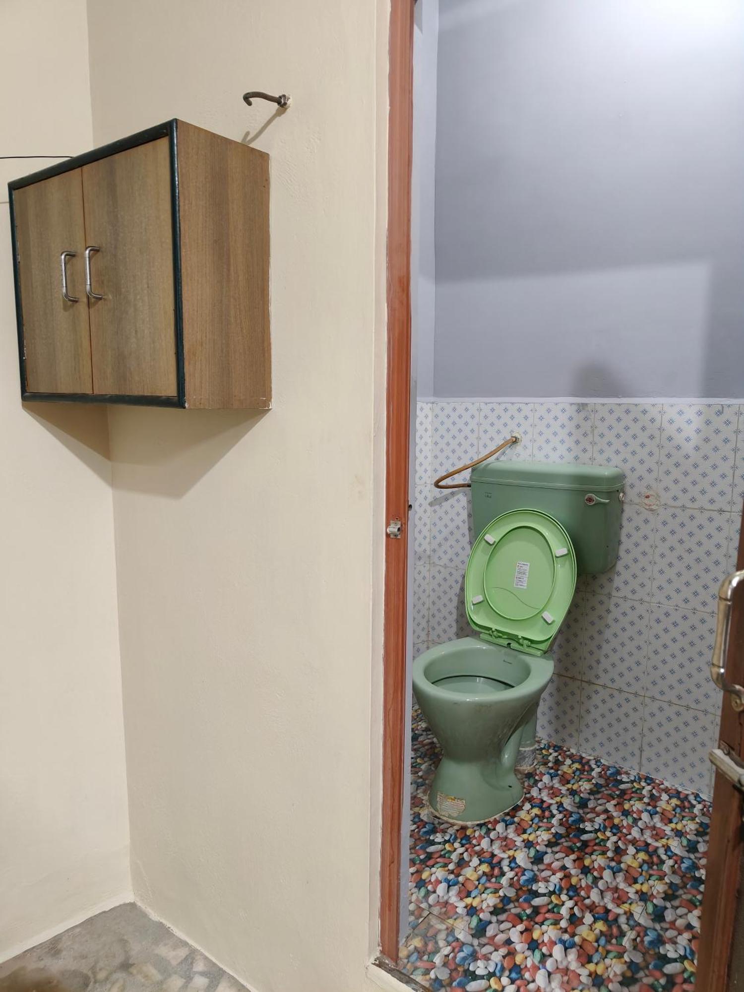 Guru Krupa Guest house *