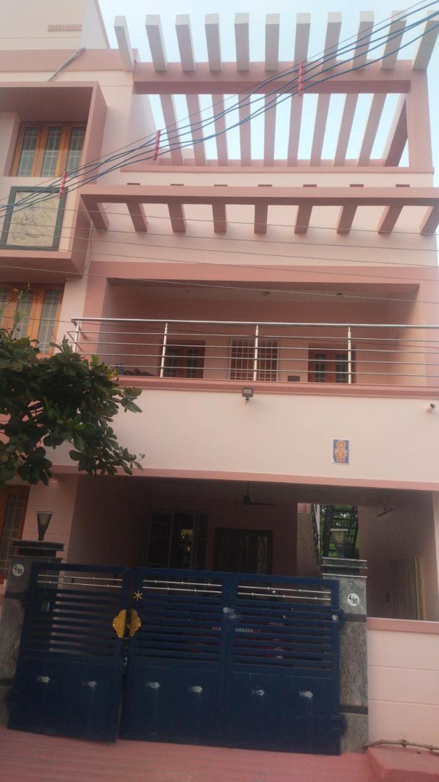 Sri Krishna's Non-ac * Tiruvannamalai