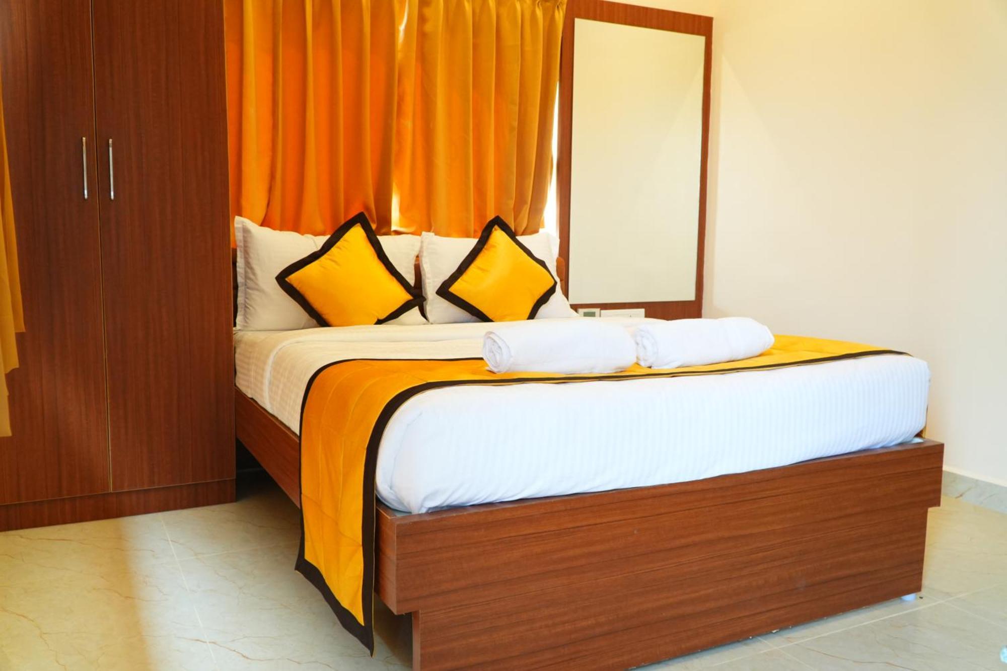 Uj Pallazzio - Business Class Luxury Hotel Tiruvannamalai