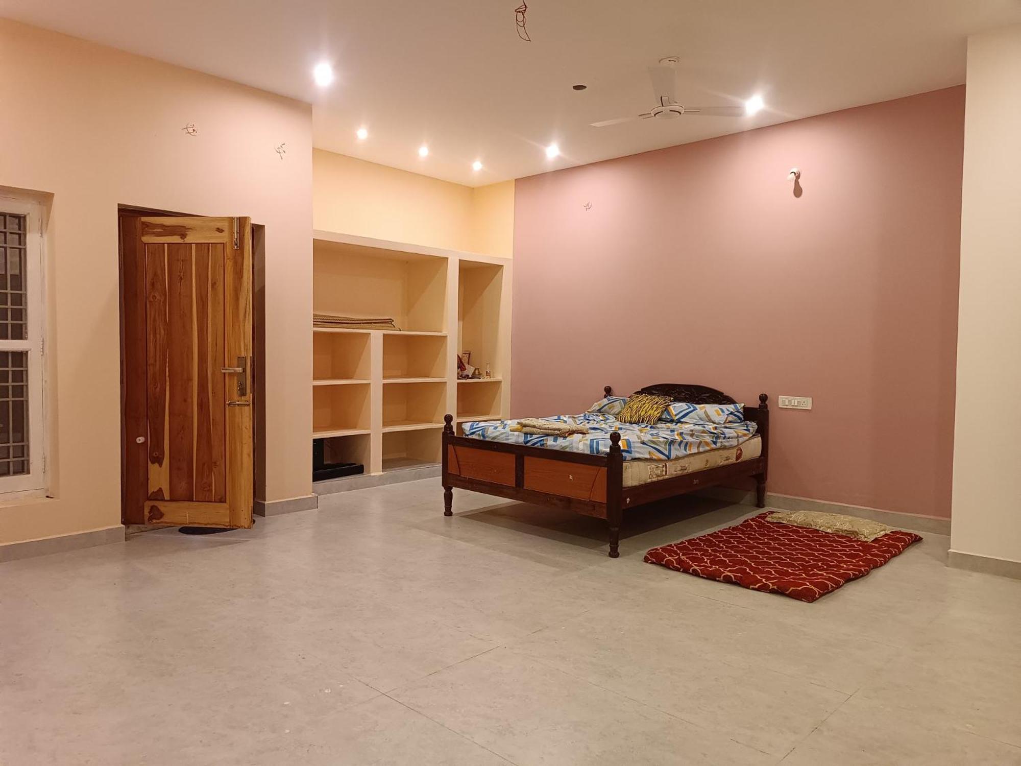 Velvet Vantage Guest house Tiruvannamalai
