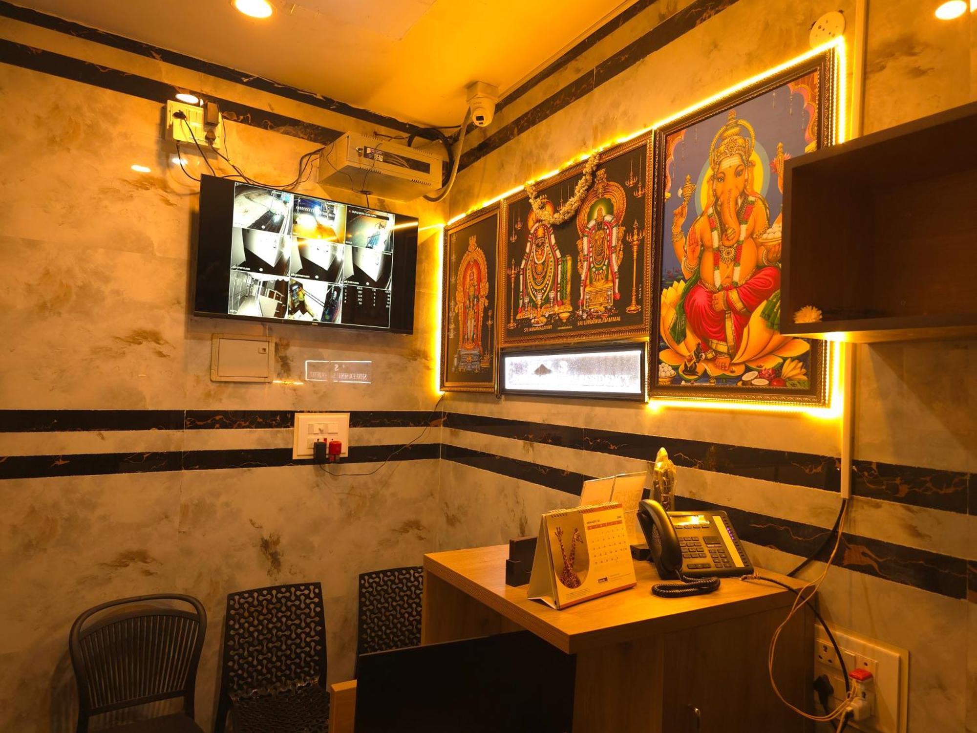 Shreem Sesha Sai Residency *
