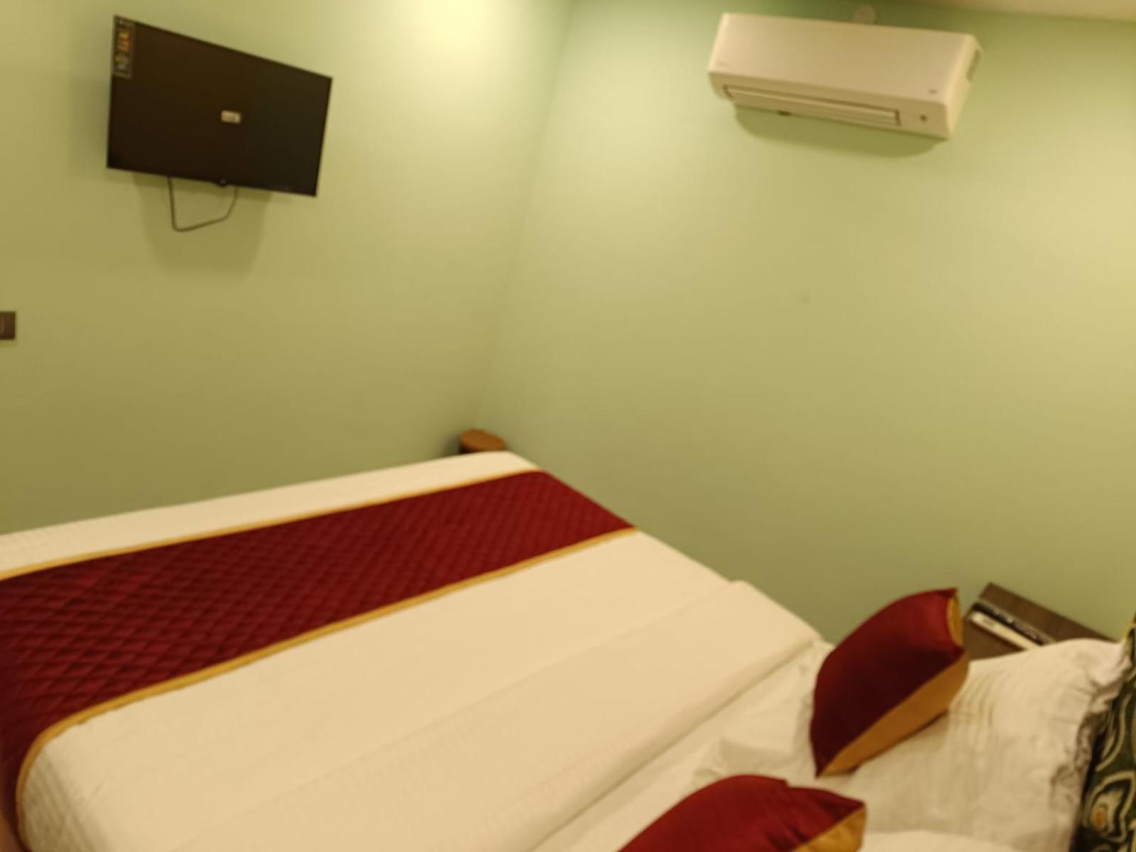 Sathya Residency Thandarampet