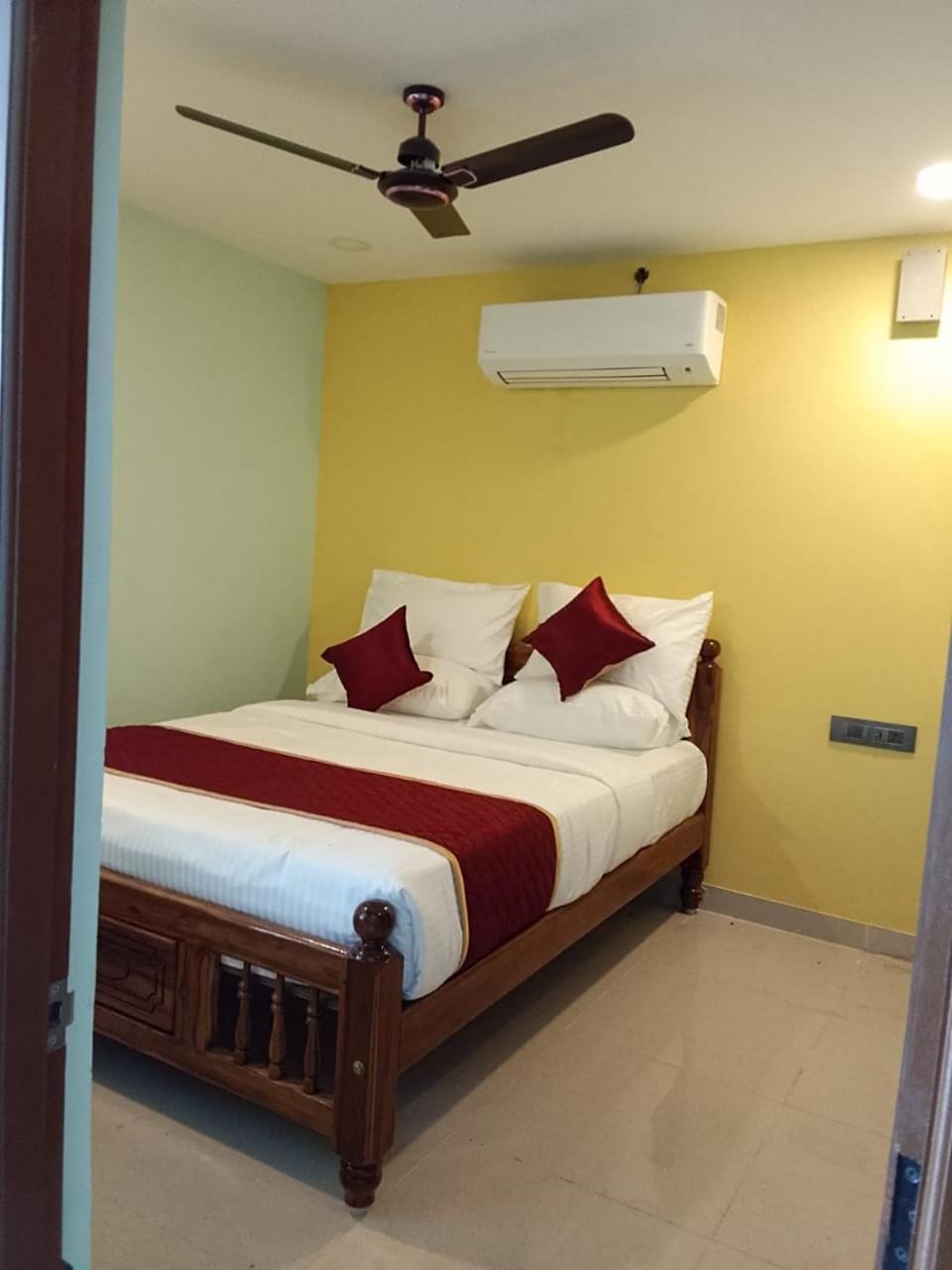 Lodge Sathya Residency Thandarampet