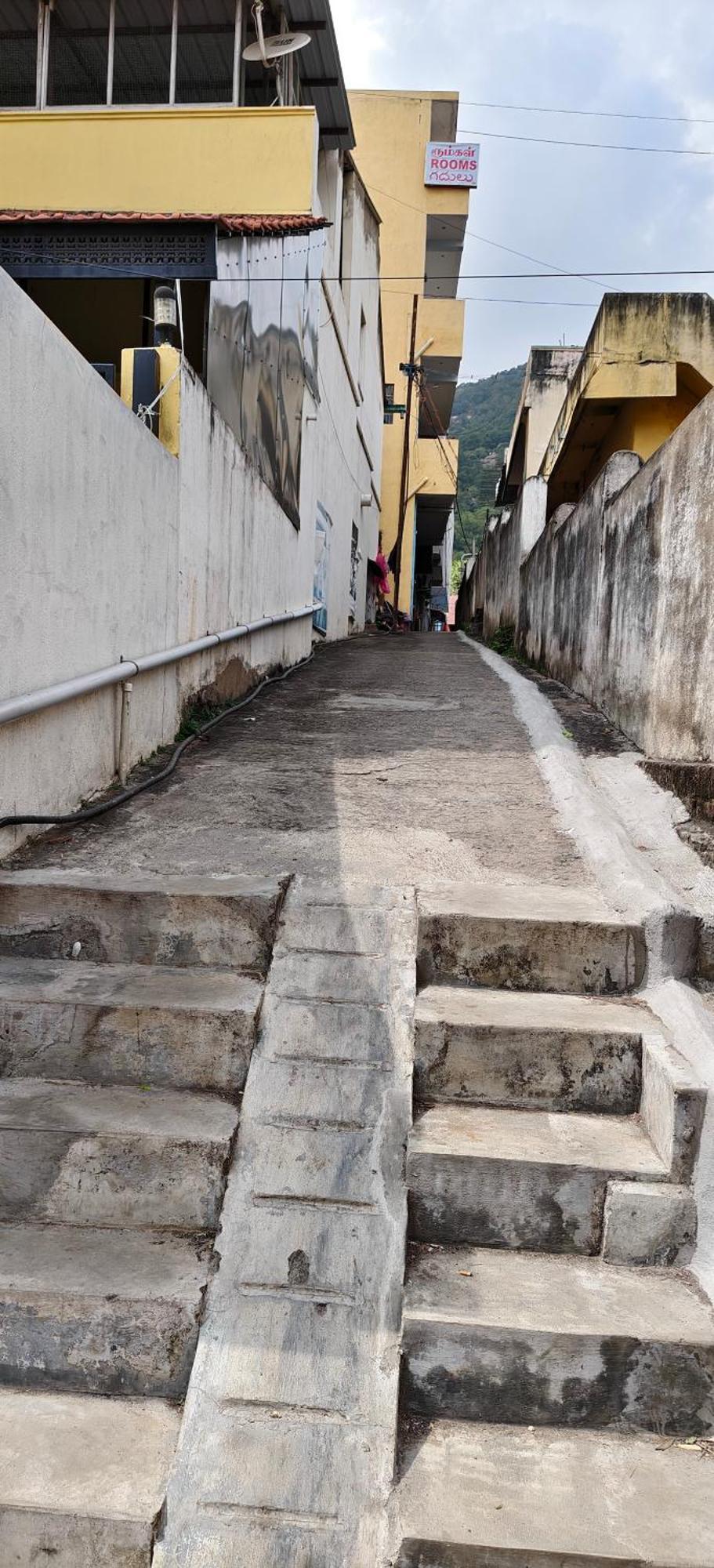 Sri Annai I Tiruvannamalai
