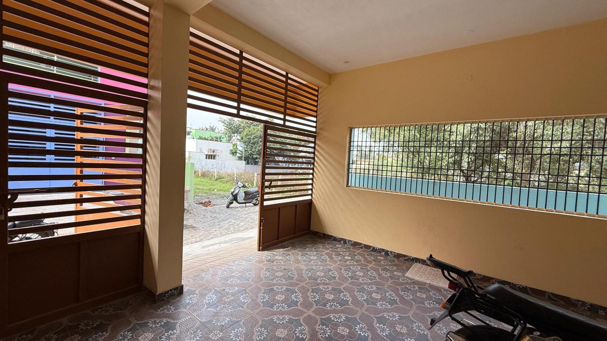Kasthuri 2bhk *