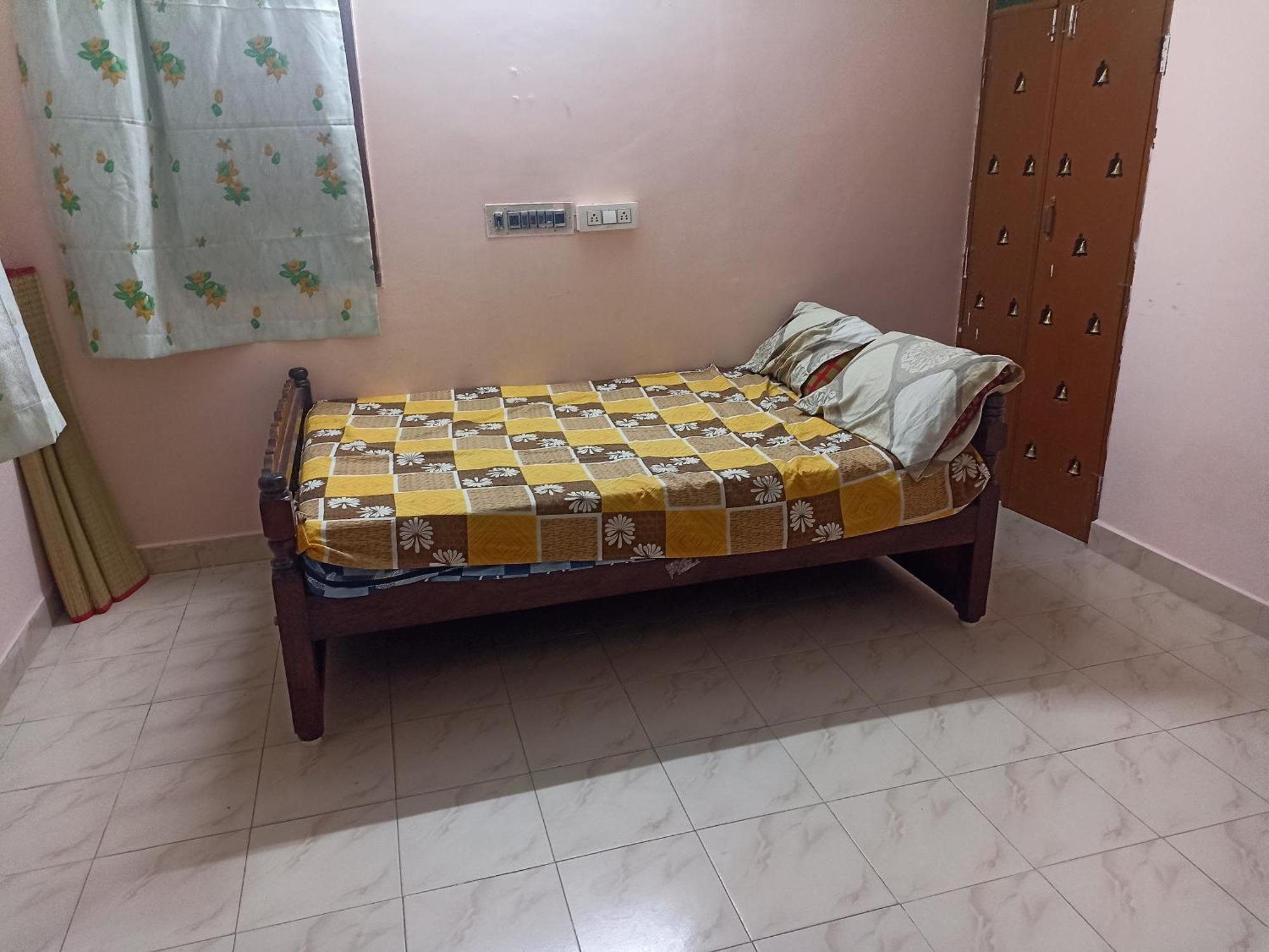 Lodge Om Arunachalam