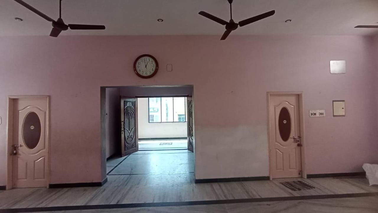 Inn Sri Lakshmi Narayanan Residency Tiruvannamalai