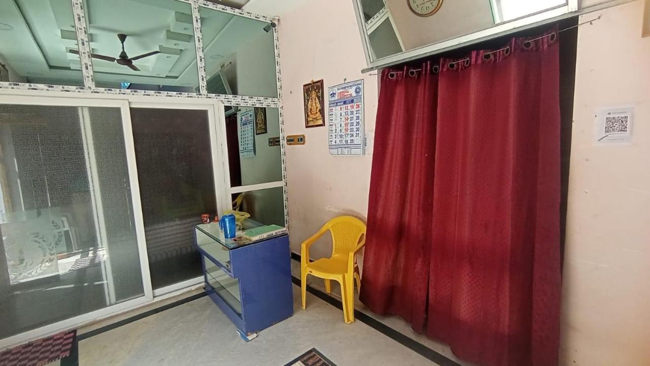 Sri Lakshmi Narayanan Residency