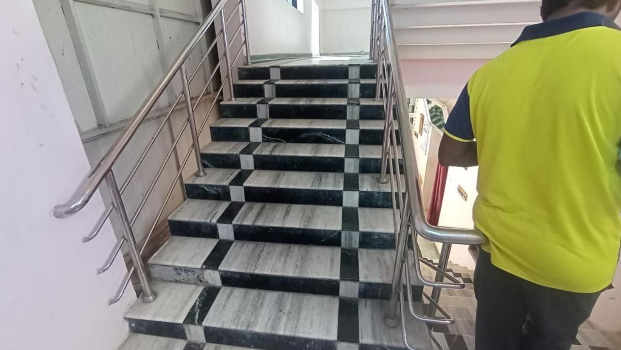Inn Sri Lakshmi Narayanan Residency Tiruvannamalai