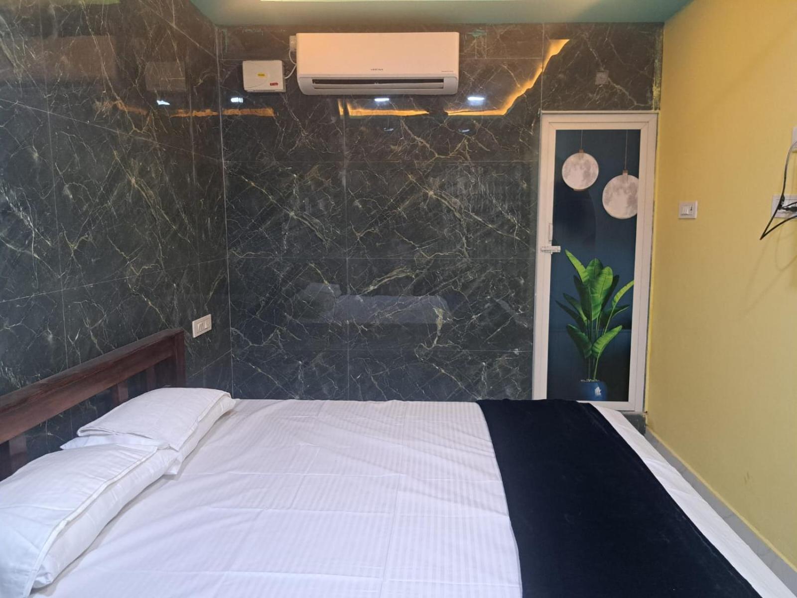 Karthik Residency Thiruvannamalai * Tiruvannamalai