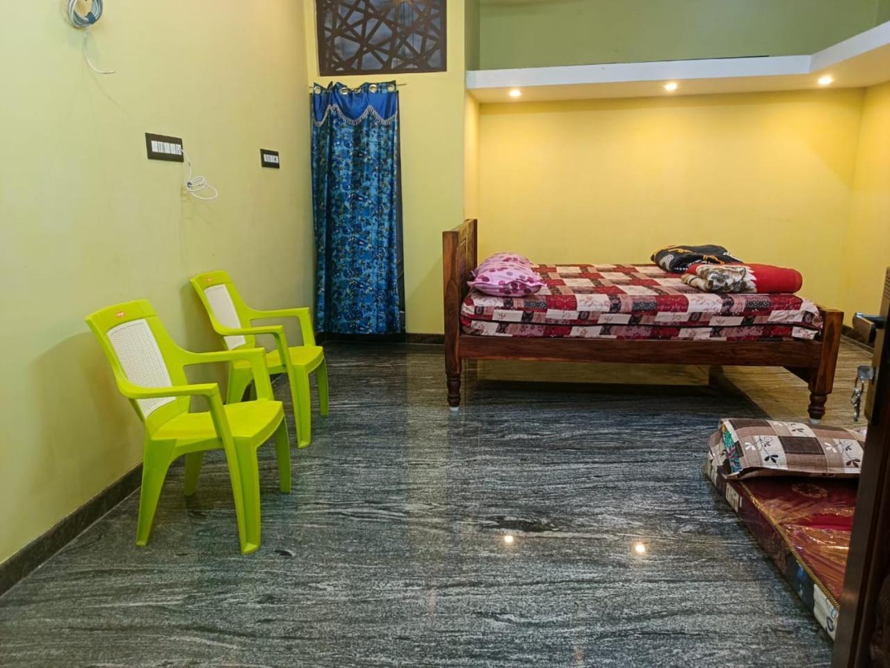 Guest house Deepajothi