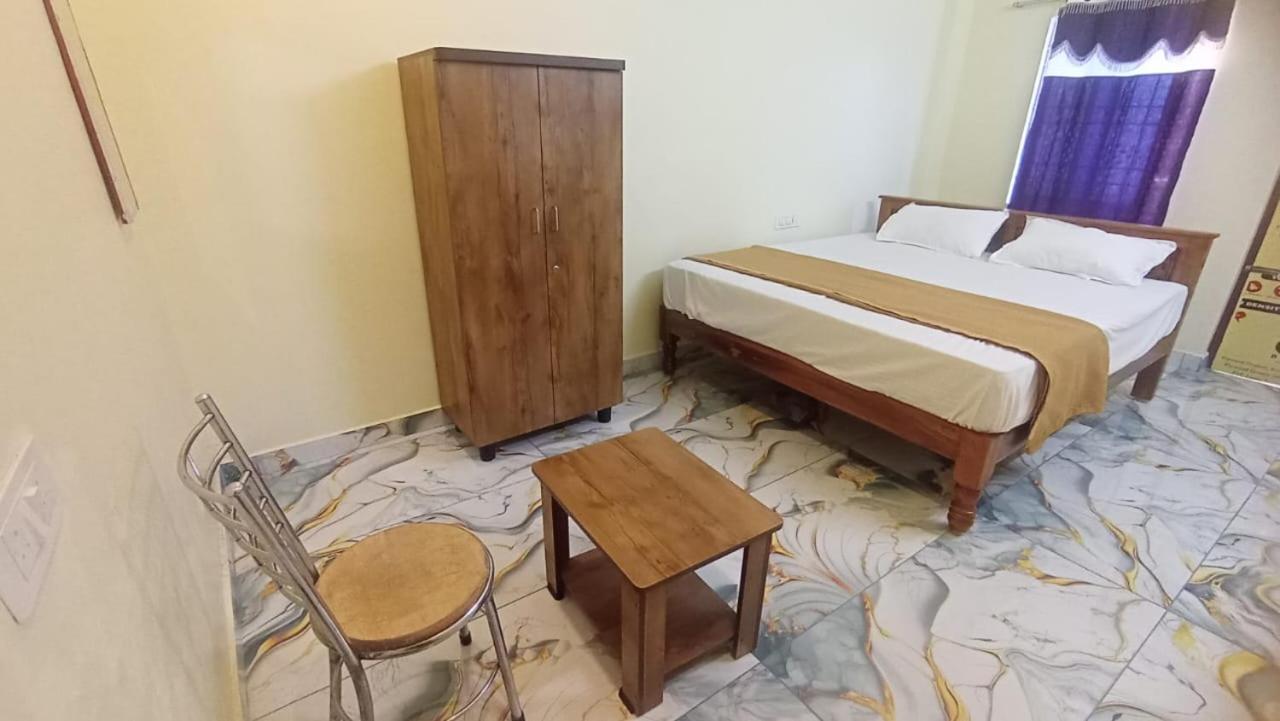 Sri Arunachalam Residency Tvm Lodge