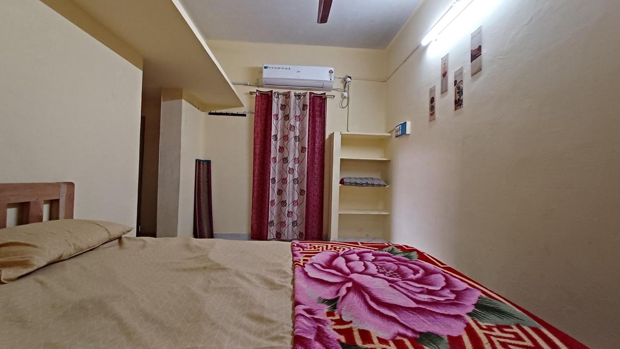 Arjunan Homestay Lodge Tiruvannamalai