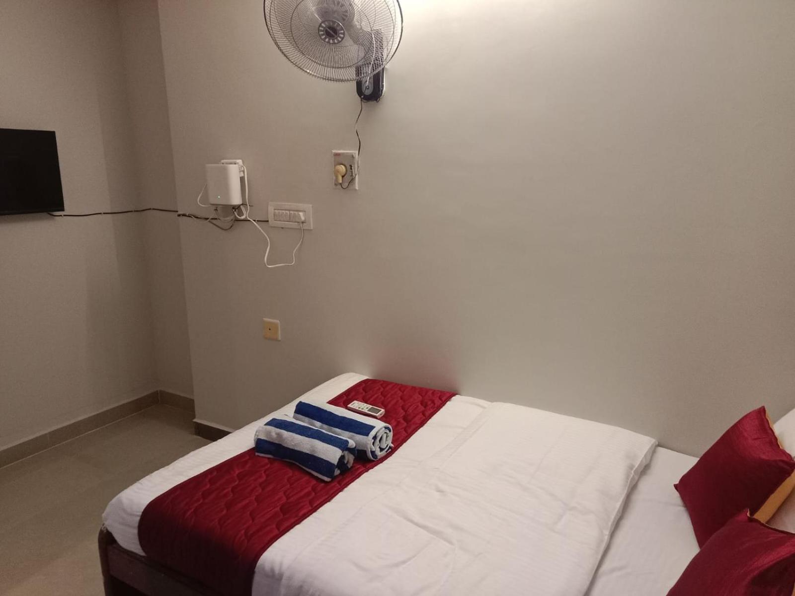 Sri Arunai Homestay *