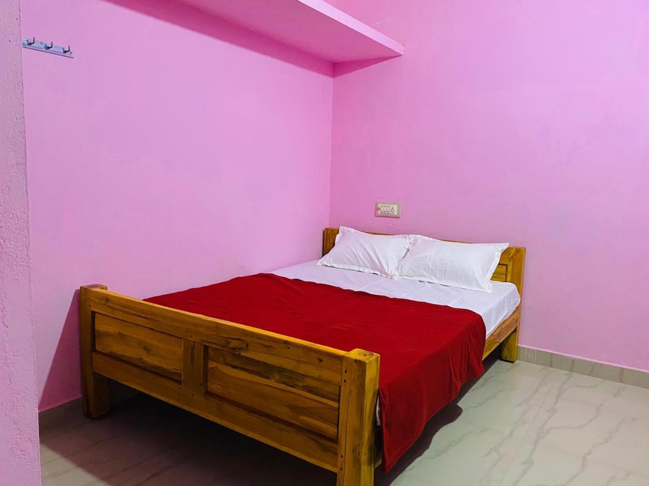 Shivalaya Homestay *