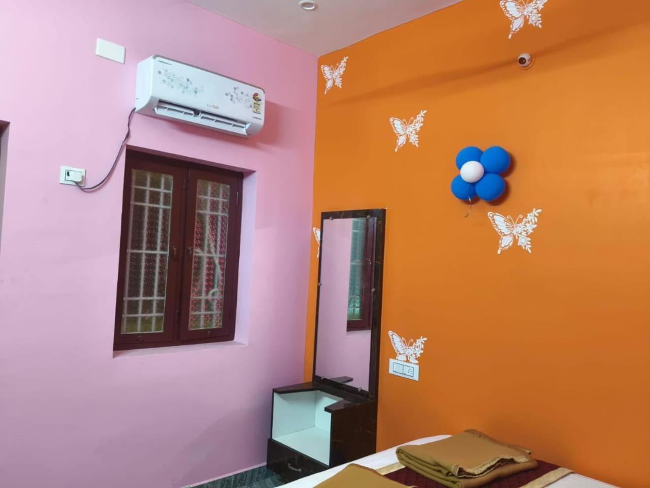 Arumugam Residency Lodge Tiruvannamalai