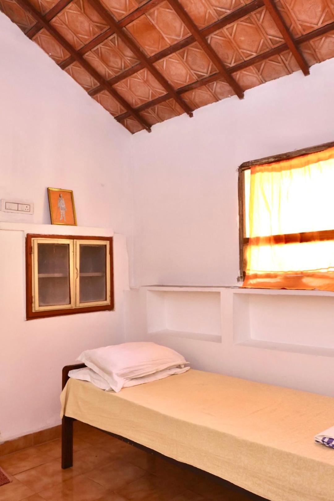 Sri Anantha Niketan Ashram *