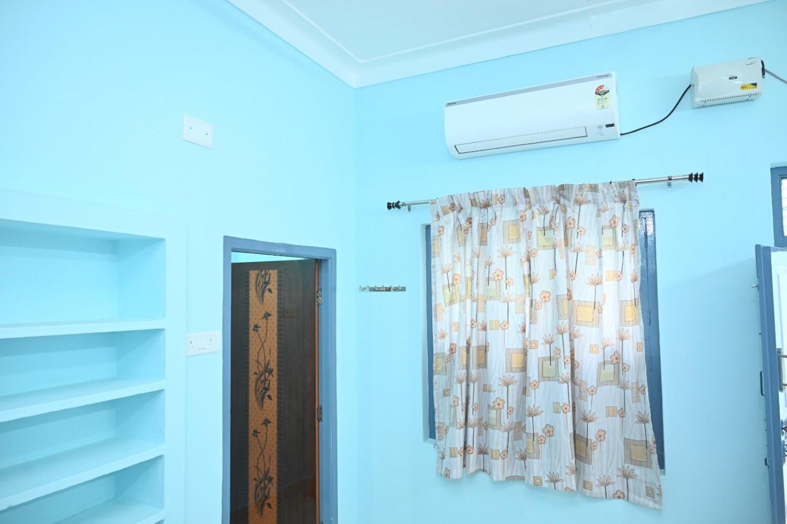 Homestay Shree Chendur Residency, Suprapath *