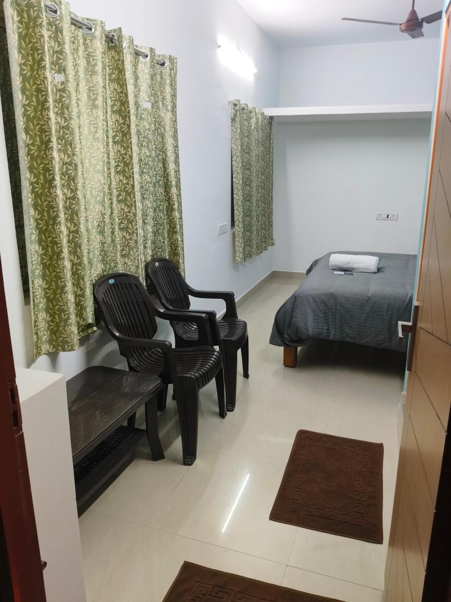 Rudhraksh Comfort Tiruvannamalai