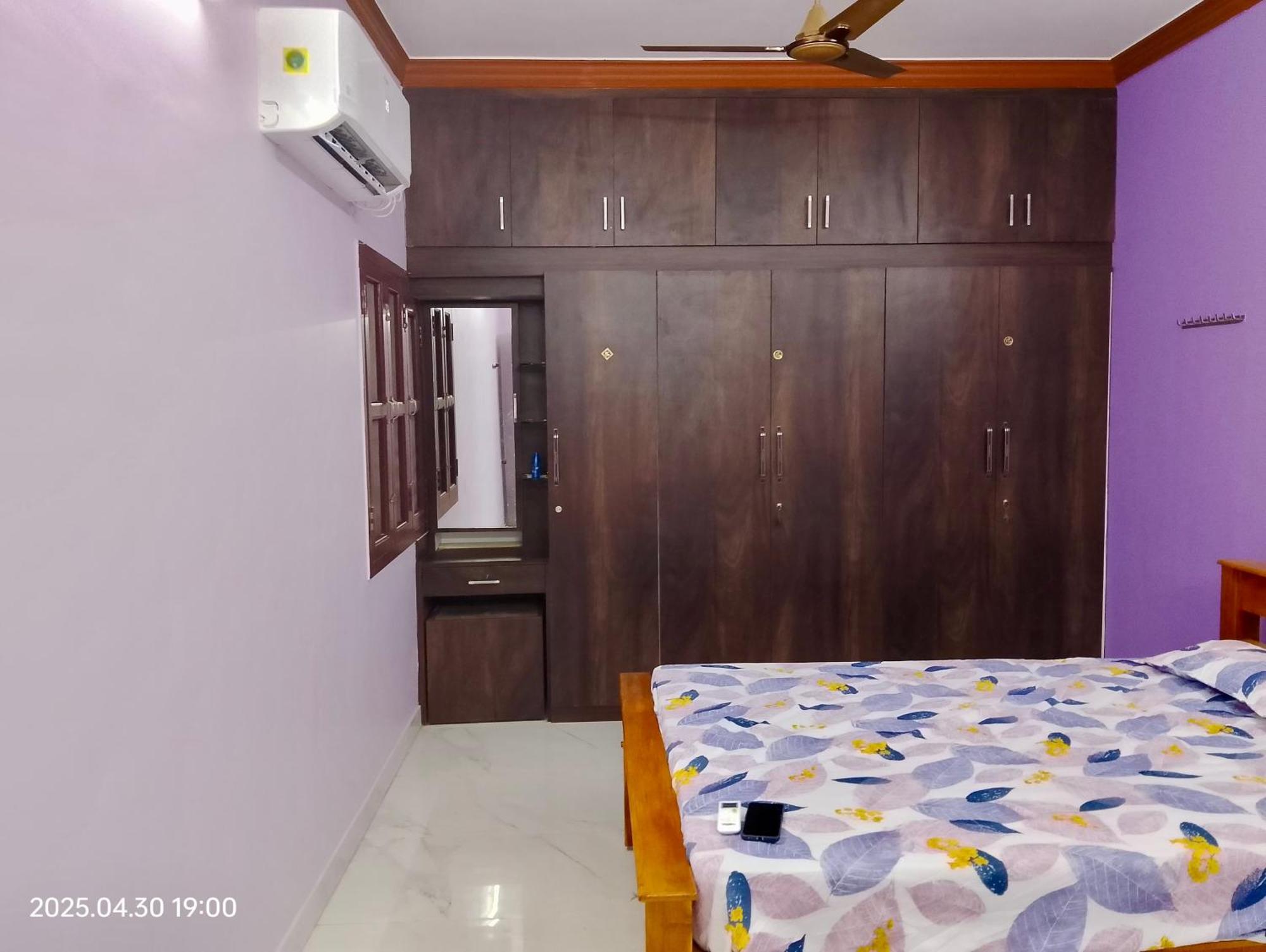 Apartment Sree Paradise *