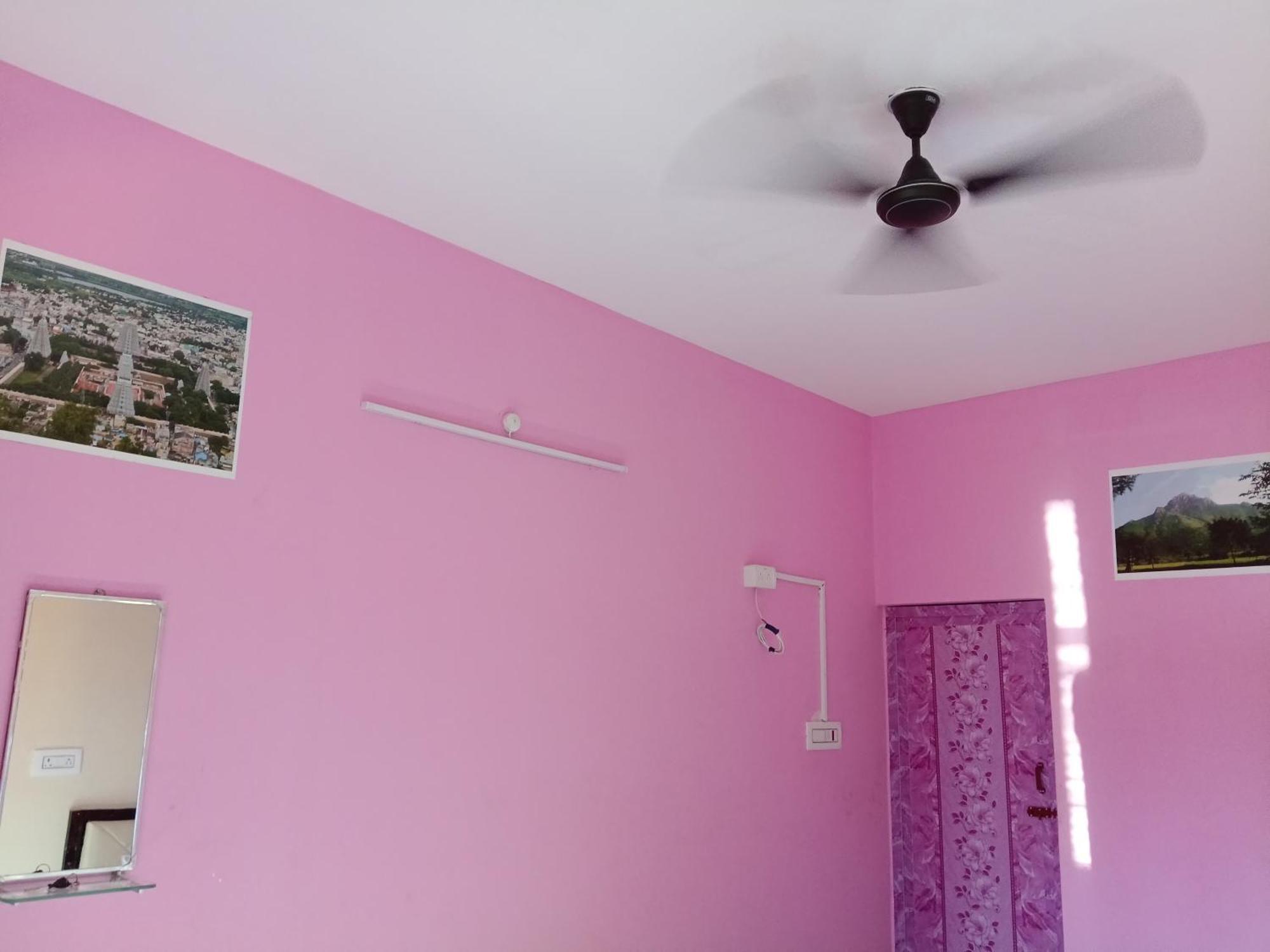 Kavi Residency Lodge Tiruvannamalai