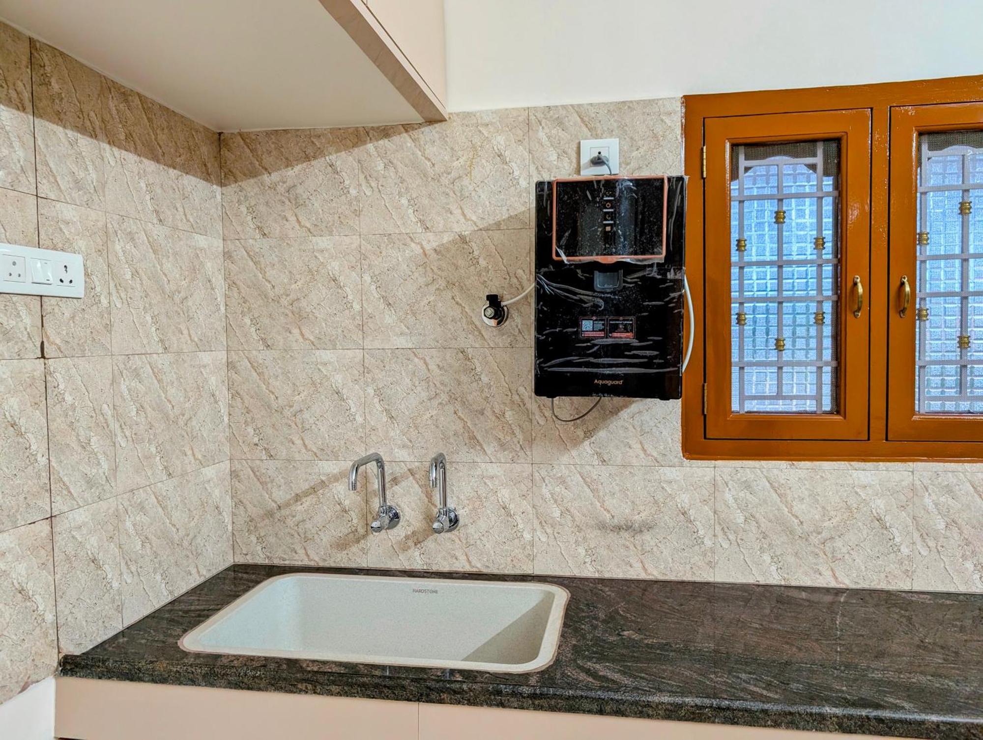Yellowra Villa *