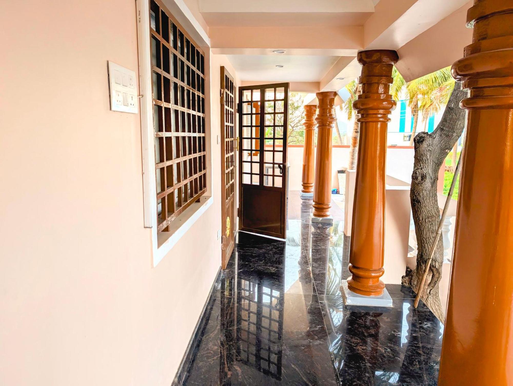 Villa Yellowra Tiruvannamalai