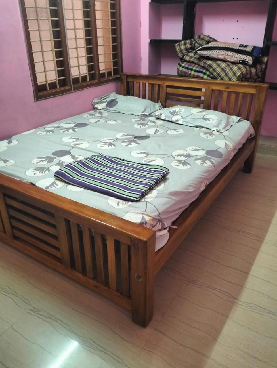Apartment Aadhiran *