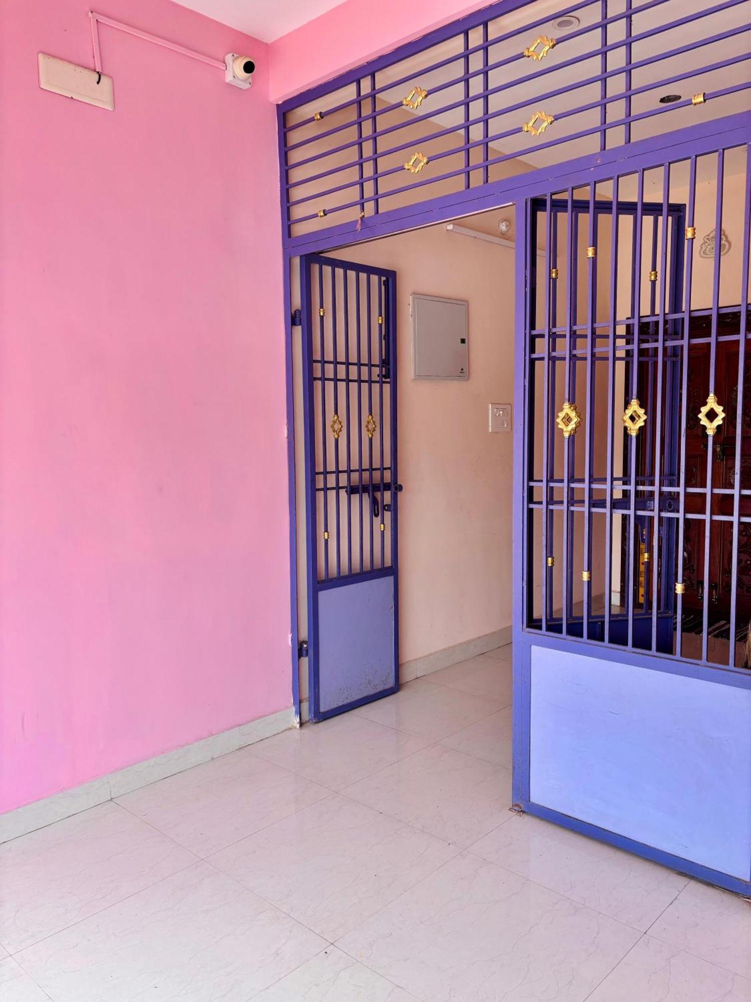 Apartment Sree Paradise