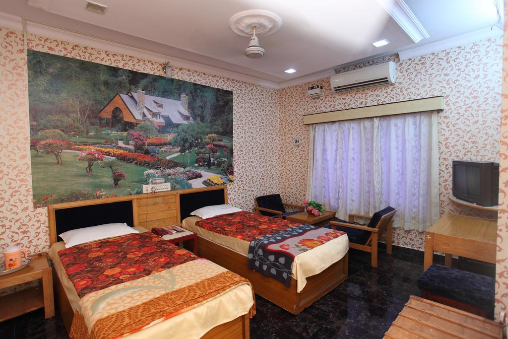Trishul Hotel Tiruvannamalai