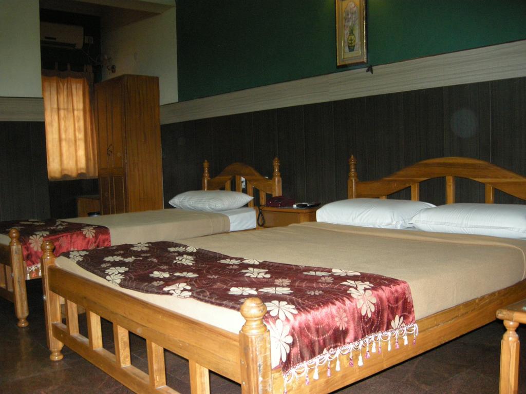 Nala Residency 2*