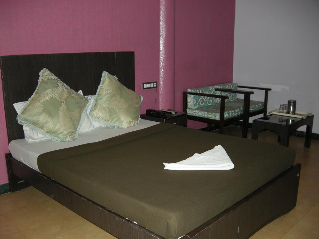 Nala Residency 2*