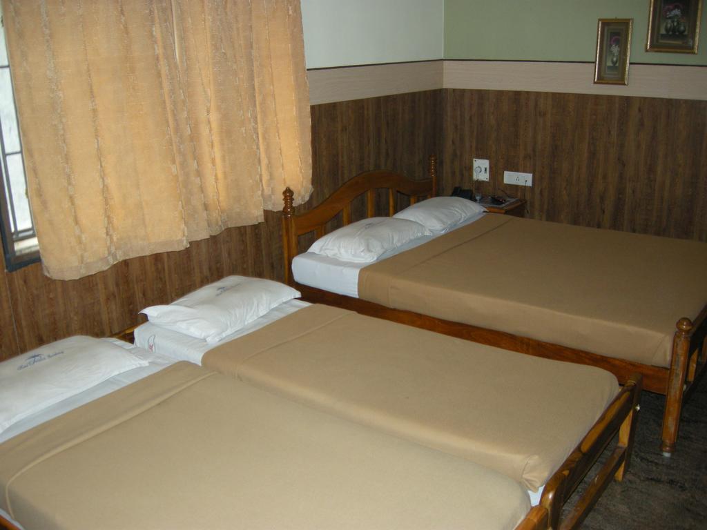 Hotel Nala Residency