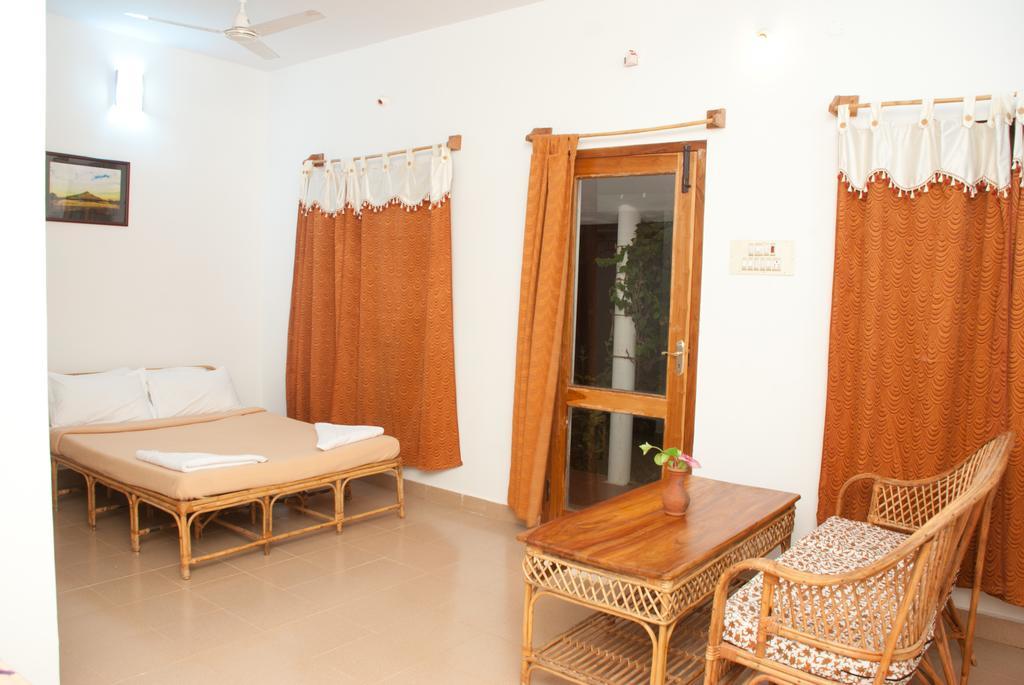 The Mountain Retreat Guest house *