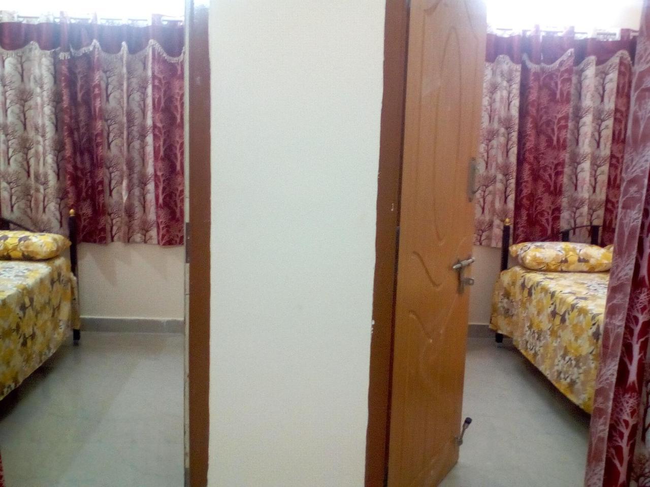 Guest house Sai *