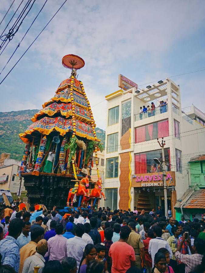 Sri Sarvesha Residency Temple View 2*